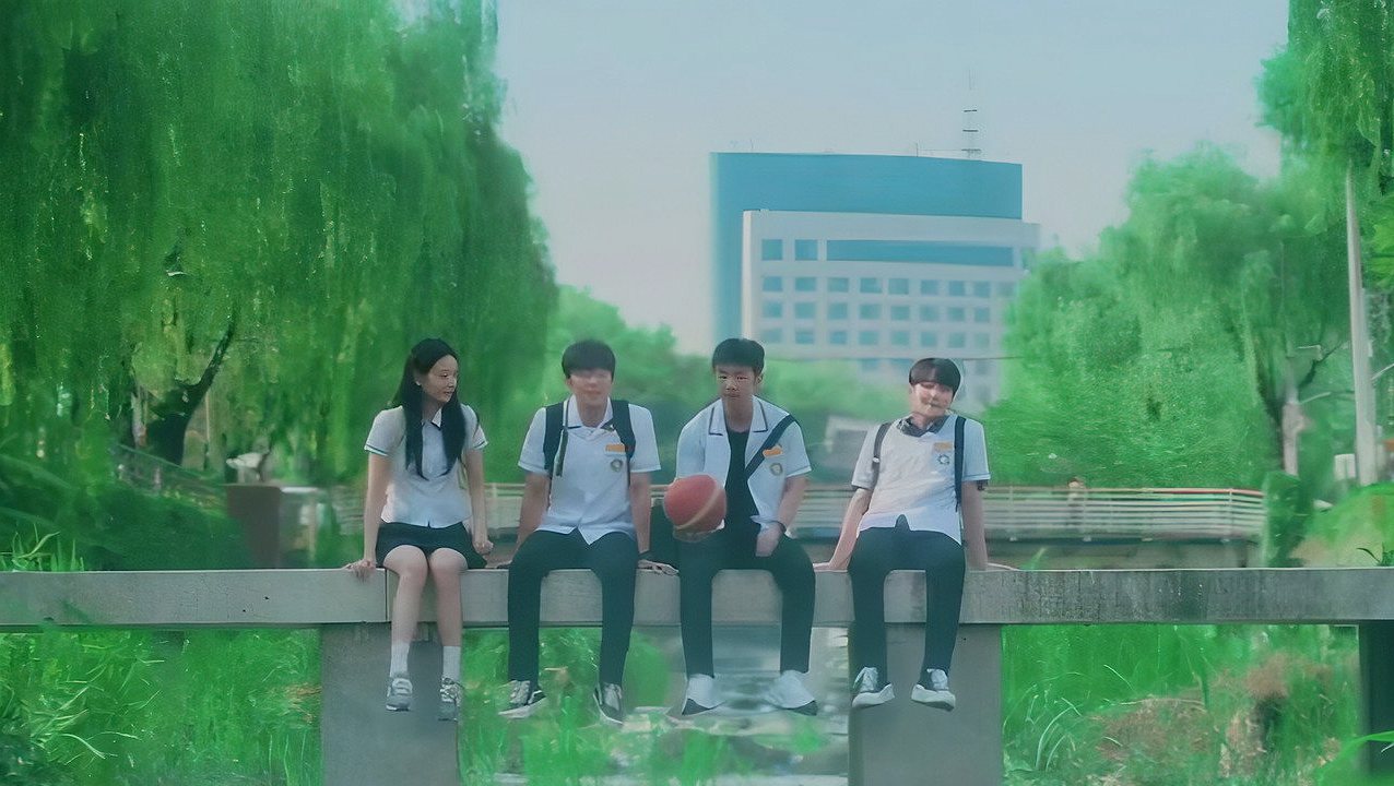 아름다운 우리여름: เมื่อฤดูร้อนที่โหดร้ายกลายเป็นจุดเริ่มต้นของครอบครัวที่แท้จริง